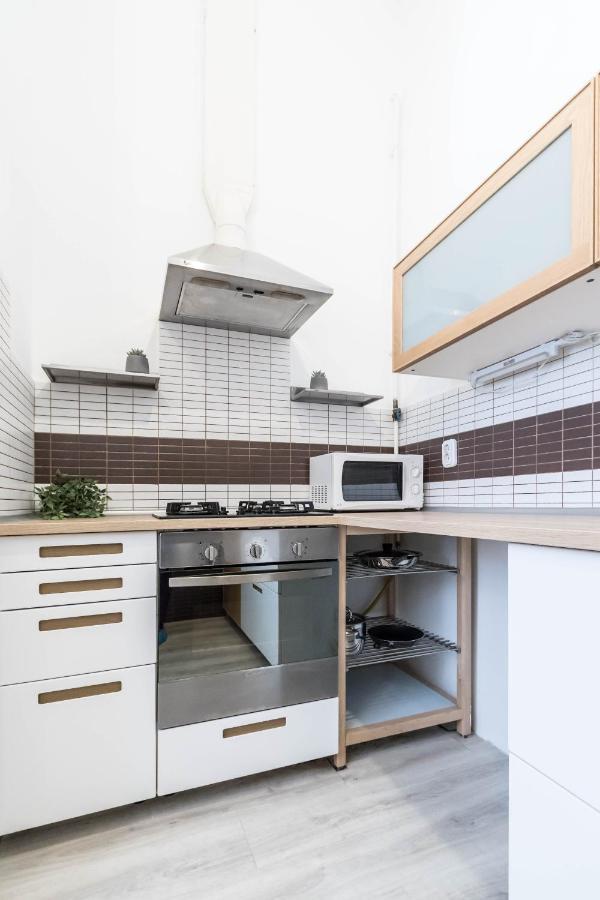 Leda'S Apartment Next To The Danube And Fashion Street Budapest Eksteriør billede